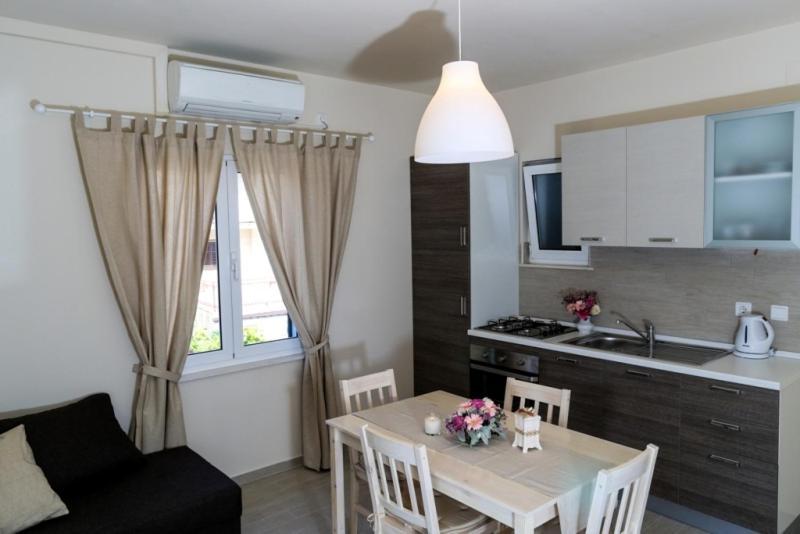 קאבטאט Apartments Villa Lucy מראה חיצוני תמונה